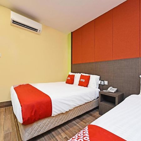 Capital O 90574 Hotel Glo Kuala Lumpur Exterior foto
